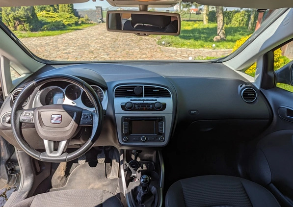 Seat Altea XL cena 26200 przebieg: 233000, rok produkcji 2012 z Tczew małe 277
